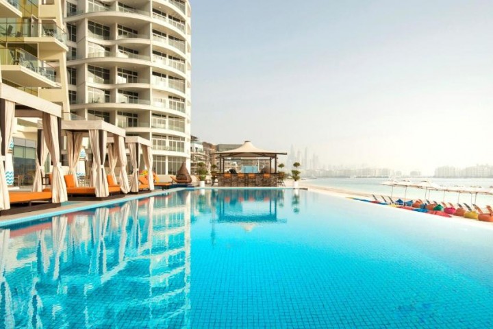 Luxury Deluxe Room In Palm By Luxury Bookings 6 Luxury Bookings
