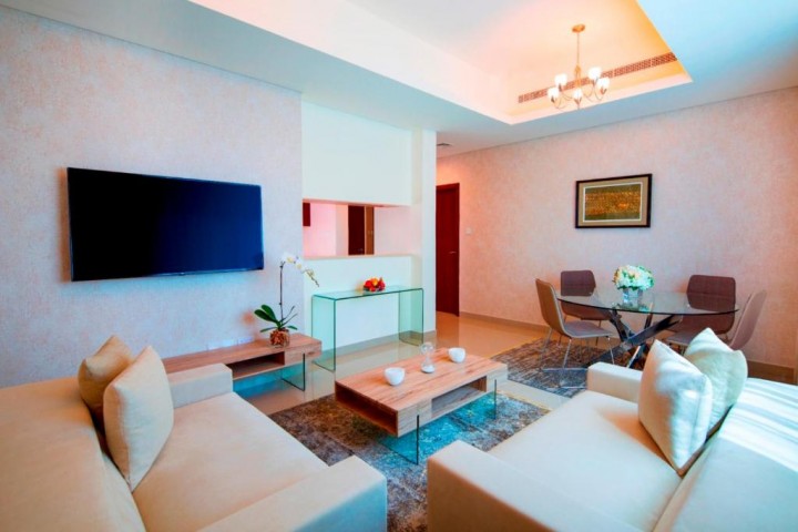 One Bedroom Apartment Near Fmart Marina By Luxury Bookings 3 Luxury Bookings