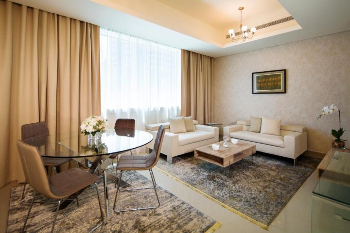 One Bedroom Apartment Near Fmart Marina By Luxury Bookings 6 Luxury Bookings