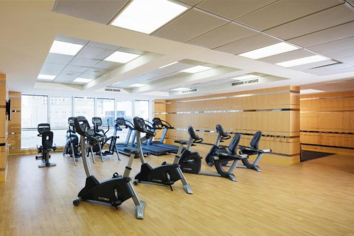 One Bedroom Apartment Near Fmart Marina By Luxury Bookings 12 Luxury Bookings