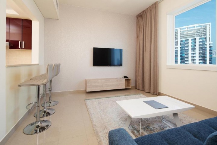 One Bedroom Apartment Near Fmart Marina By Luxury Bookings 15 Luxury Bookings