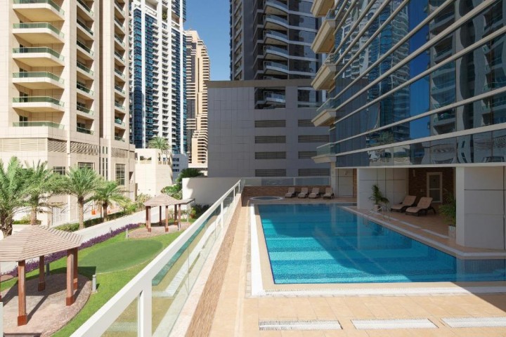 Two Bedroom Apartment Near Fmart Marina By Luxury Bookings 9 Luxury Bookings