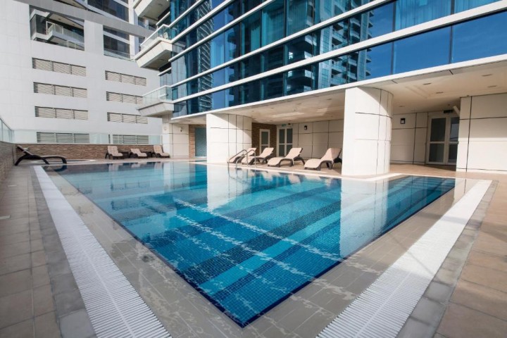 Two Bedroom Apartment Near Fmart Marina By Luxury Bookings 17 Luxury Bookings