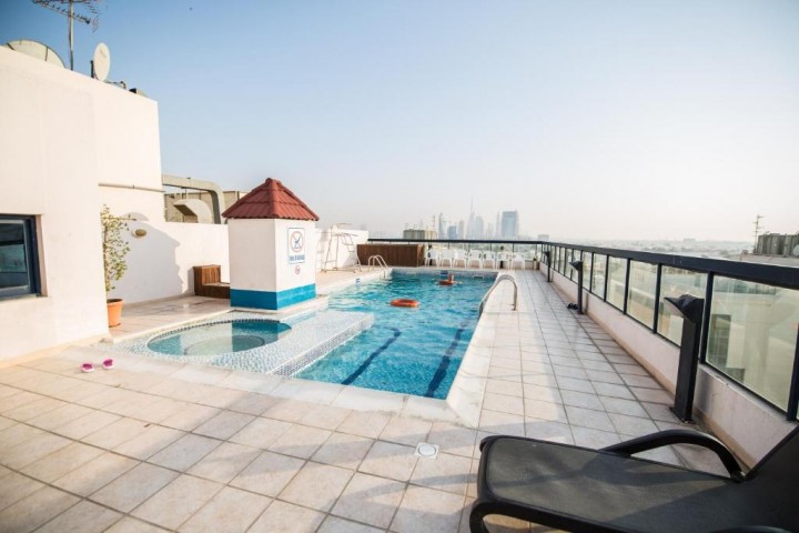 Studio Apartment Near Musallah Tower By Luxury Bookings 1 Luxury Bookings