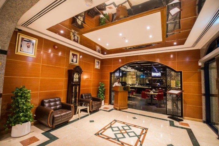 Studio Apartment Near Musallah Tower By Luxury Bookings 8 Luxury Bookings