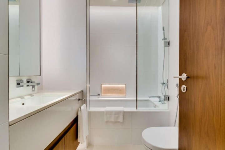 One Bedroom Apartment Near Emirates Golf Club By Luxury Bookings 3 Luxury Bookings