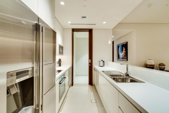 One Bedroom Apartment Near Emirates Golf Club By Luxury Bookings 12 Luxury Bookings