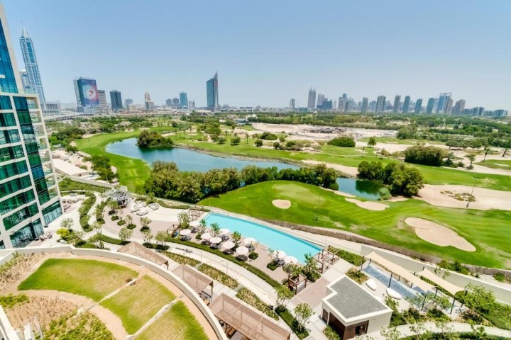 One Bedroom Apartment Near Emirates Golf Club By Luxury Bookings 13 Luxury Bookings