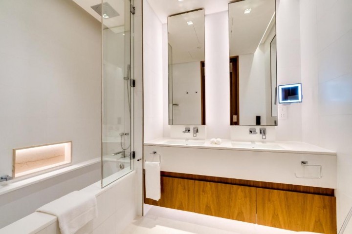 Two Bedroom Apartment Near Emirates Golf Club By Luxury Bookings 11 Luxury Bookings
