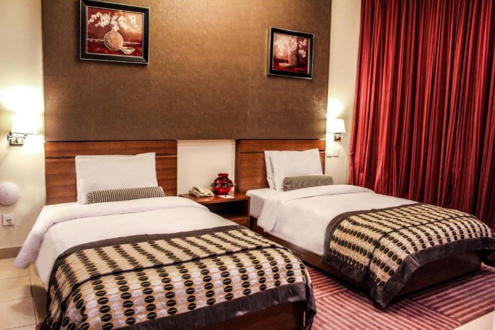 Studio Apartment Near Al Bader Mini Mart By Luxury Bookings 11 Luxury Bookings