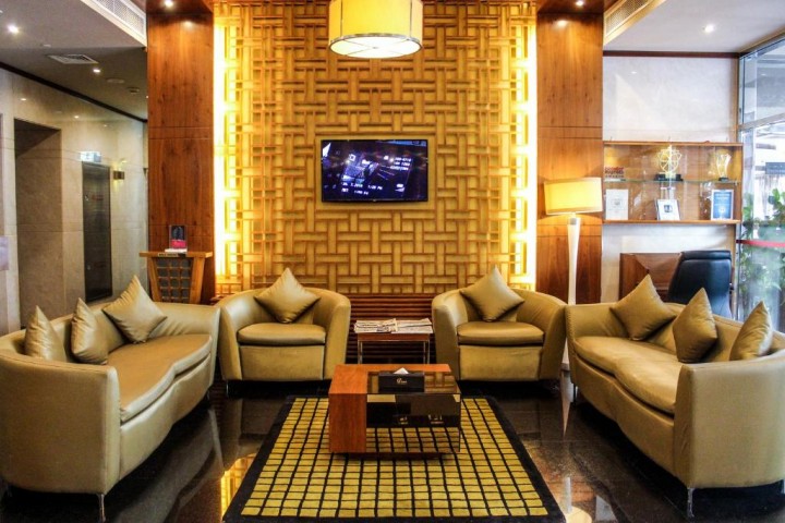 Studio Apartment Near Al Bader Mini Mart By Luxury Bookings 15 Luxury Bookings