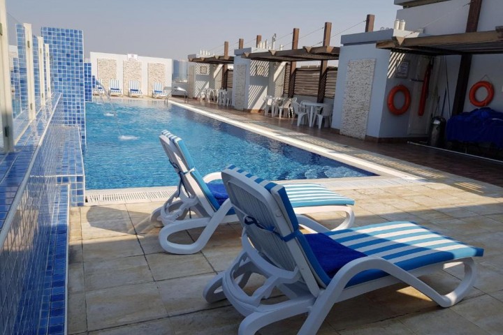 Studio Apartment Near Burjuman Metro By Luxury Bookings 18 Luxury Bookings