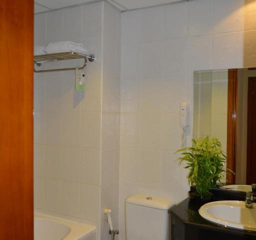One Bedroom Apartment Near Al Rais Tower 2 By Luxury Bookings 14 Luxury Bookings