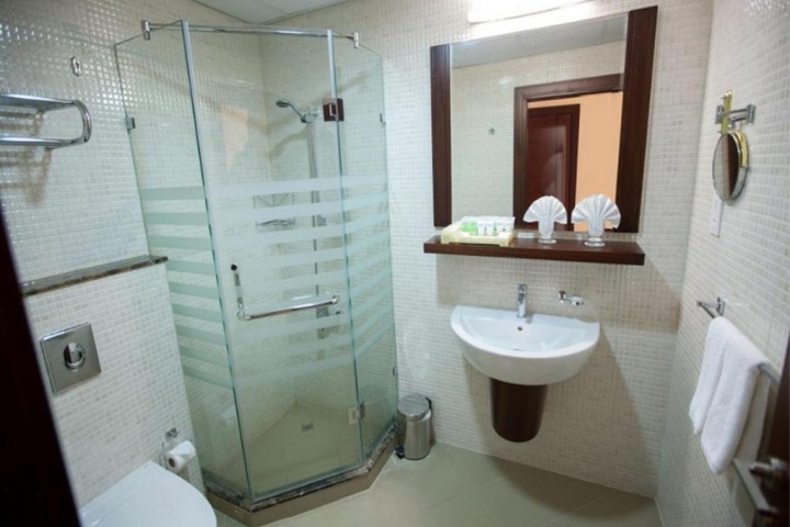 One Bedroom Apartment Near Al Maya Supermarket Mankhool By Luxury Bookings 18 Luxury Bookings