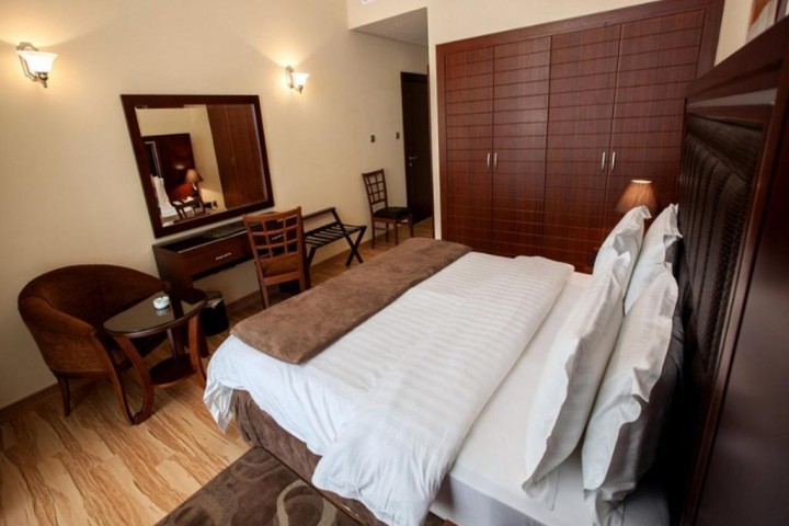 One Bedroom Apartment Near Al Maya Supermarket Mankhool By Luxury Bookings 23 Luxury Bookings