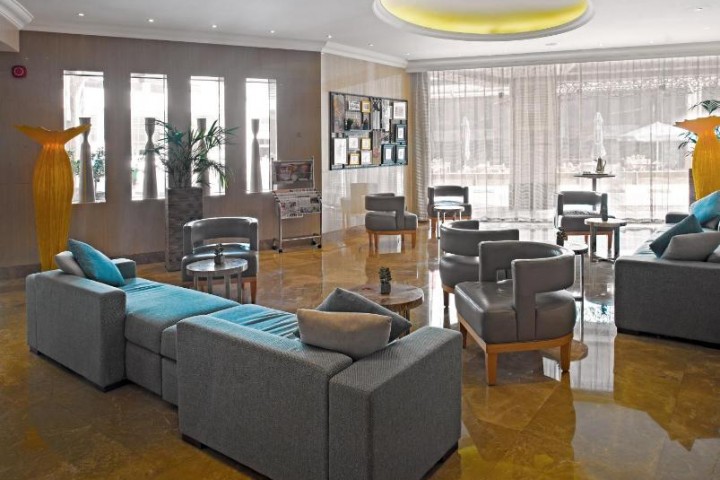 Studio Apartment Near Deira City Centre Metro By Luxury Bookings 13 Luxury Bookings