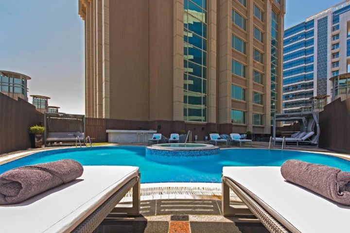 Two Bedroom Suite Near Deira City Centre Metro By Luxury Bookings AC 17 Luxury Bookings