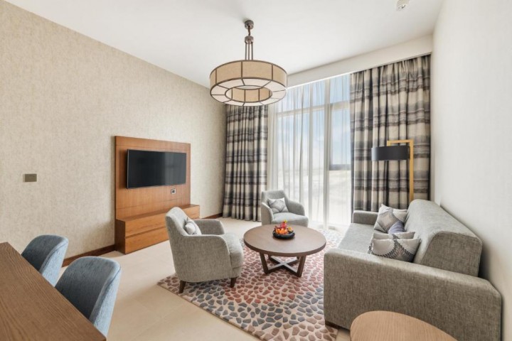 One Bedroom Suite Near Al Maktoum Airport By Luxury Bookings 13 Luxury Bookings