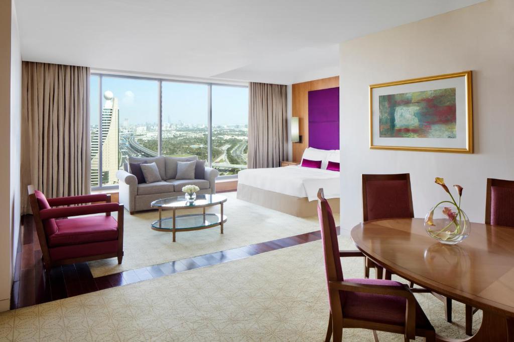 Studio Residence Near Duja Tower Sheikh Zayed Road By Luxury Bookings Luxury Bookings