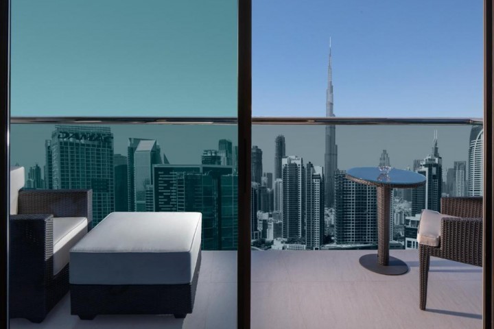 Fancy Deluxe Room In Business Bay With Balcony Near Mayfair Tower By Luxury Bookings 5 Luxury Bookings