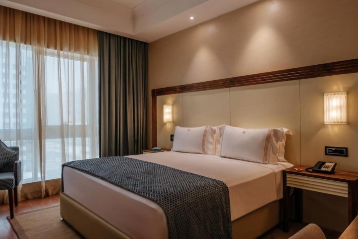 Deluxe King Room Near Escan Tower Marina By Luxury Bookings 6 Luxury Bookings