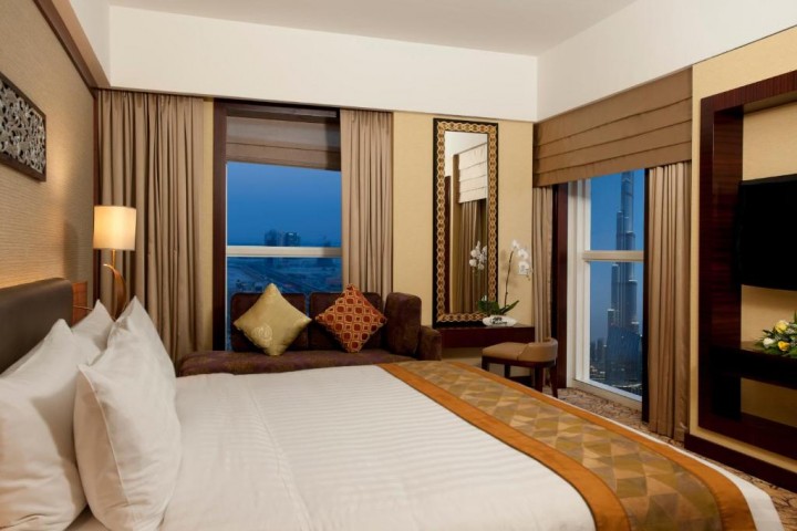 One Bedroom Apartment Near Financial Centre Metro By Luxury Bookings 12 Luxury Bookings