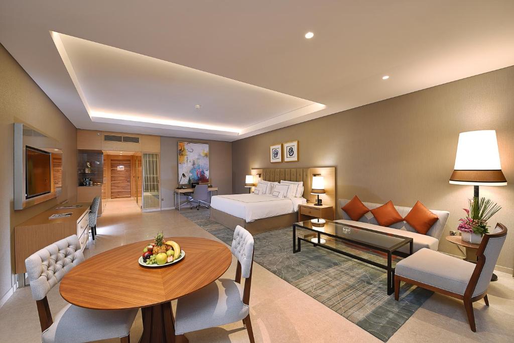 Brand New Executive Suite Near Mashreq Metro By Luxury Bookings Luxury Bookings