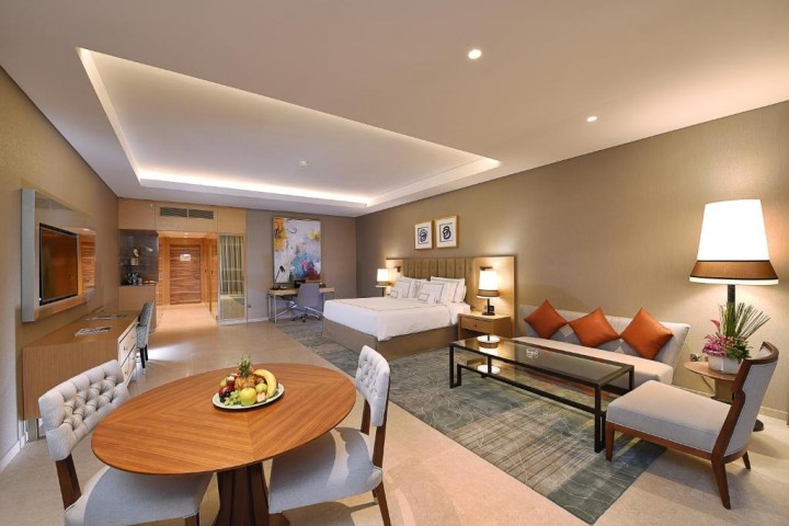 Brand New Executive Suite Near Mashreq Metro By Luxury Bookings 0 Luxury Bookings