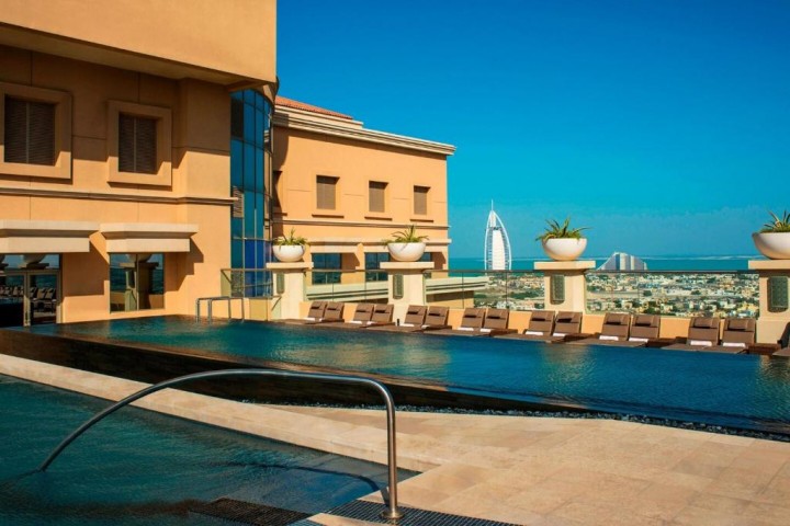 Luxury Classic Room Near Mall Of Emirates By Luxury Bookings 22 Luxury Bookings