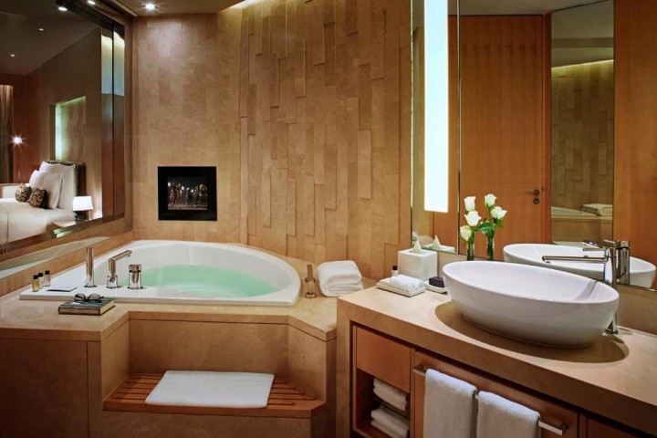 Panoramic Suite Room Near Meydan Racecourse By Luxury Bookings 9 Luxury Bookings