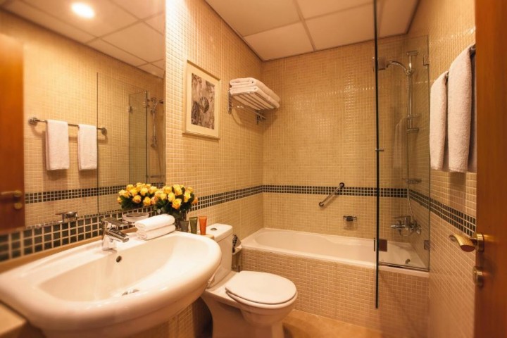 Two Bedroom Apartment Near American Hospital By Luxury Bookings 5 Luxury Bookings