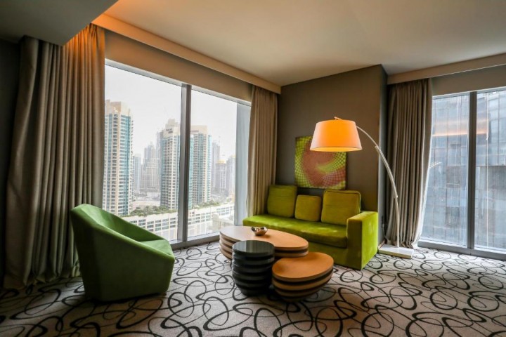 Junior Suite Near Burj Khalifa Metro By Luxury Bookings 7 Luxury Bookings