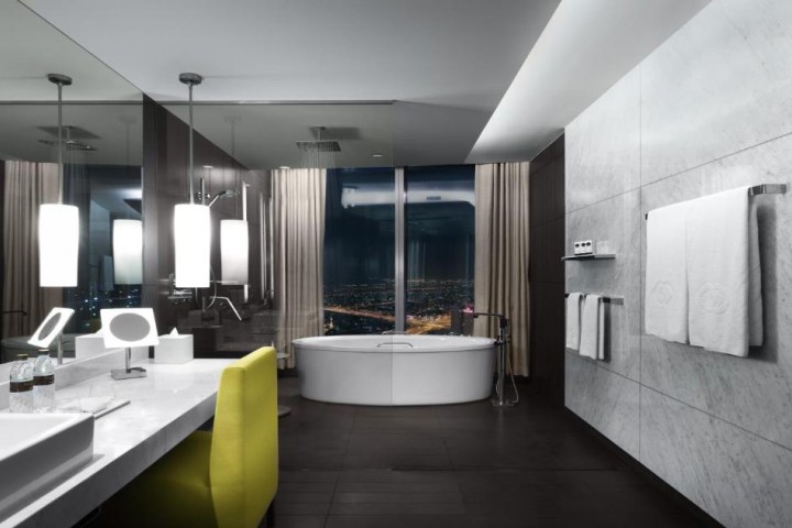 Prestige King Suite Near Burj Khalifa Metro By Luxury Bookings 9 Luxury Bookings