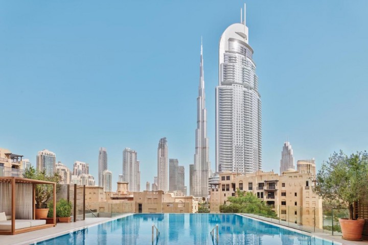 Luxury Deluxe Room With Burj Khalifa View By Luxury Bookings 2 Luxury Bookings