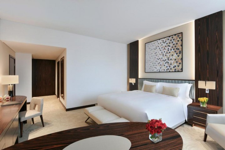 King Studio Room Near Wafi Mall By Luxury Bookings 7 Luxury Bookings