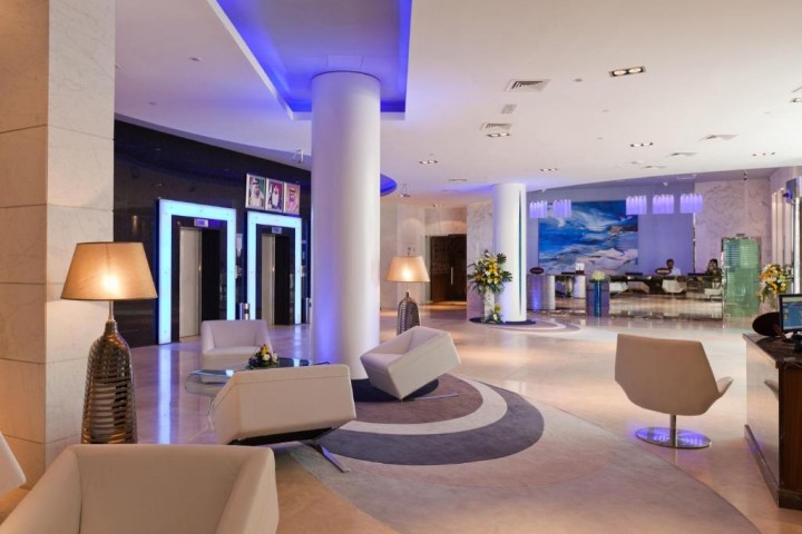 Deluxe Room Near Al Zarooni Building Marina By Luxury Bookings 8 Luxury Bookings