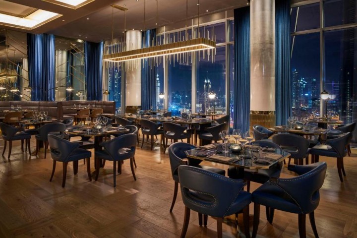 King Corner Suite Near Index Tower Financial Centre By Luxury Bookings 14 Luxury Bookings