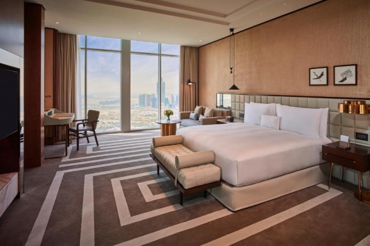 King Corner Suite Near Index Tower Financial Centre By Luxury Bookings 17 Luxury Bookings