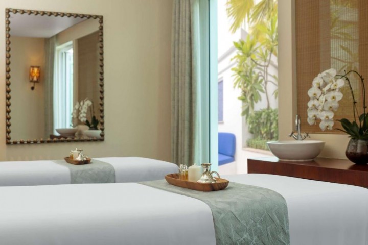 King Room Near Dubai Creek Golf Club By Luxury Bookings 14 Luxury Bookings