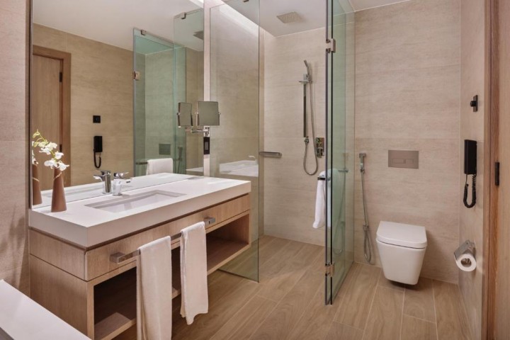 One Bedroom Suite Near Jabel Ali Golf Resort By Luxury Bookings 7 Luxury Bookings