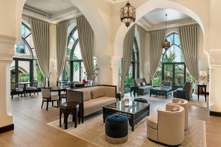 Deluxe Room Near Souk Al Bahar Downtown By Luxury Bookings 17 Luxury Bookings
