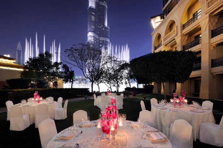 Diplomatic Suite Near Souk Al Bahar Downtown By Luxury Bookings 10 Luxury Bookings