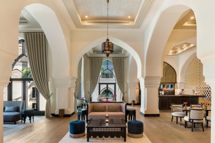 Diplomatic Suite Near Souk Al Bahar Downtown By Luxury Bookings 16 Luxury Bookings