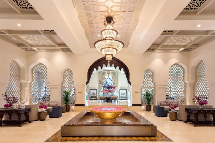 Diplomatic Suite Near Souk Al Bahar Downtown By Luxury Bookings 18 Luxury Bookings