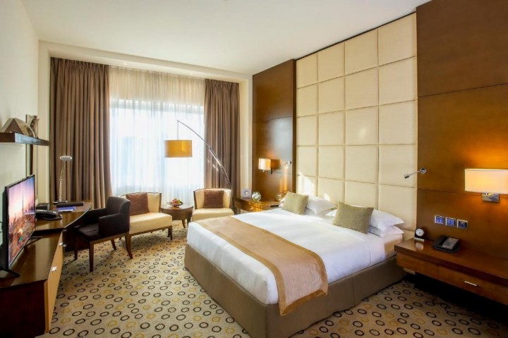 Executive Suite Room Near Reef Mall By Luxury Bookings 0 Luxury Bookings