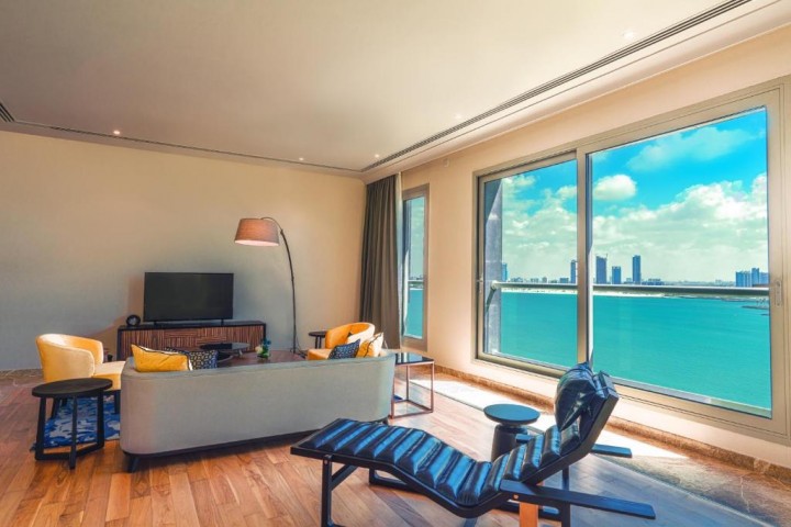 Two Bedroom Luxury Suite Near Paradise Beach On Palm By Luxury Bookings 6 Luxury Bookings