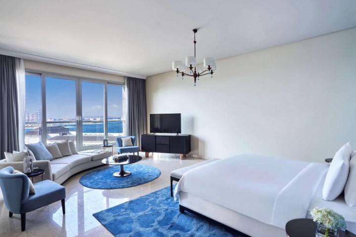 Two Bedroom Luxury Suite Near Paradise Beach On Palm By Luxury Bookings 16 Luxury Bookings