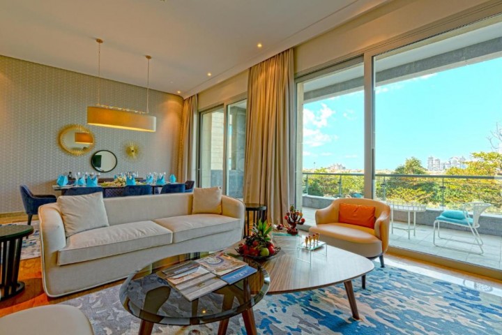 Three Bedroom Luxury Suite Near Paradise Beach On Palm By Luxury Bookings 5 Luxury Bookings