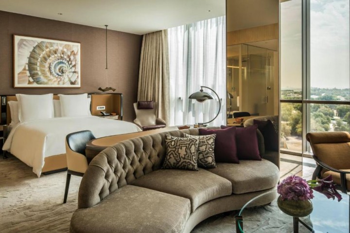 Executive King Suite Near Difc Gate Village By Luxury Bookings 7 Luxury Bookings