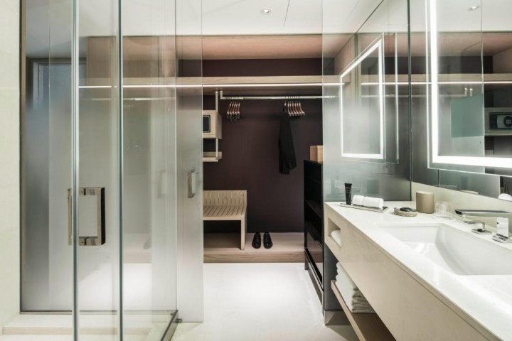 Executive King Suite Near Difc Gate Village By Luxury Bookings 11 Luxury Bookings